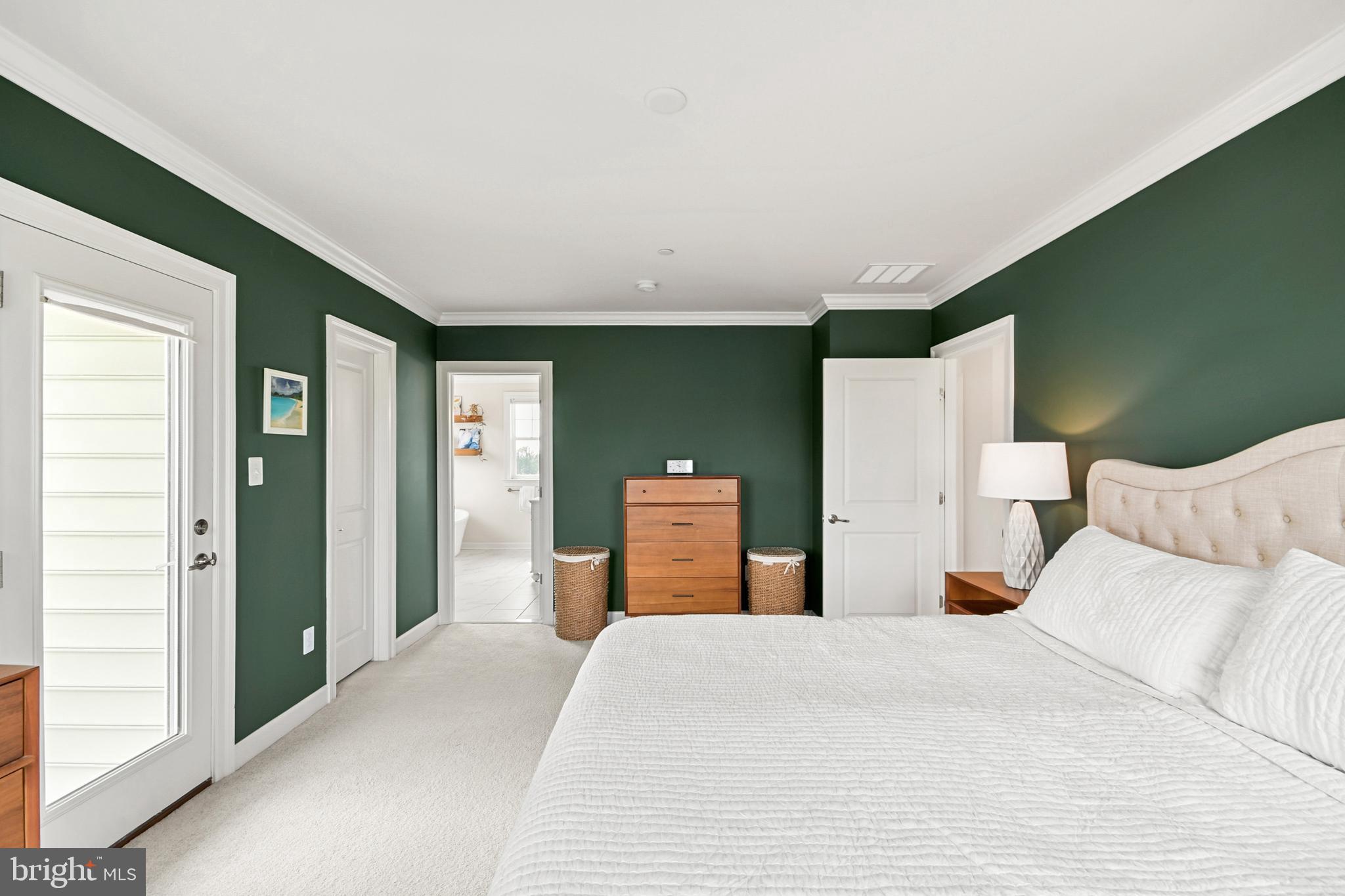 9813 Masser Road Frederick, MD 21702 - Photo 59 of 91 ... and a great space to start or end your day!
