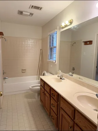 $3,200 | 6700 Kirby Oaks Cove North, Memphis, TN 38119