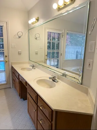 $3,200 | 6700 Kirby Oaks Cove North, Memphis, TN 38119