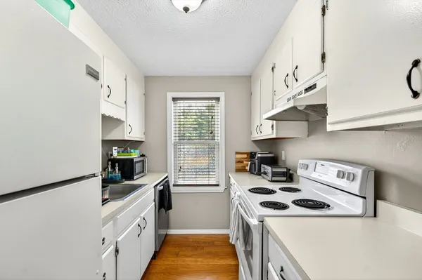 $260,000 | 51 Olde Colonial Drive, Unit 1, Gardner, MA 01440