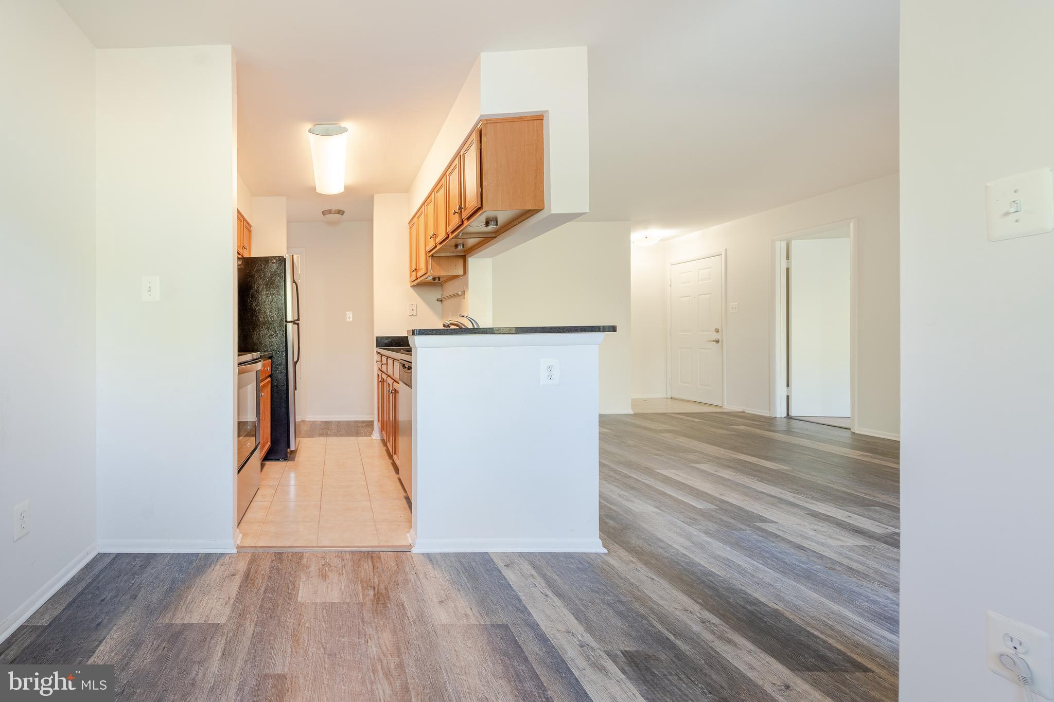 11655 Chesterfield Court, Unit D Reston, VA 20190 - Photo 11 of 26 Gallery Image 11