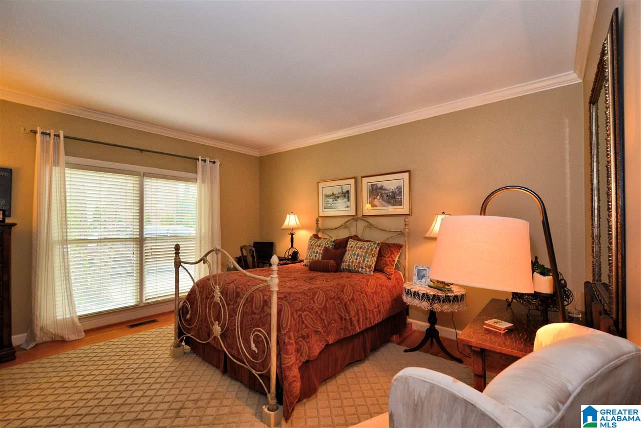 1070 Greymoor Road Birmingham, AL 35242 - Photo 36 of 47