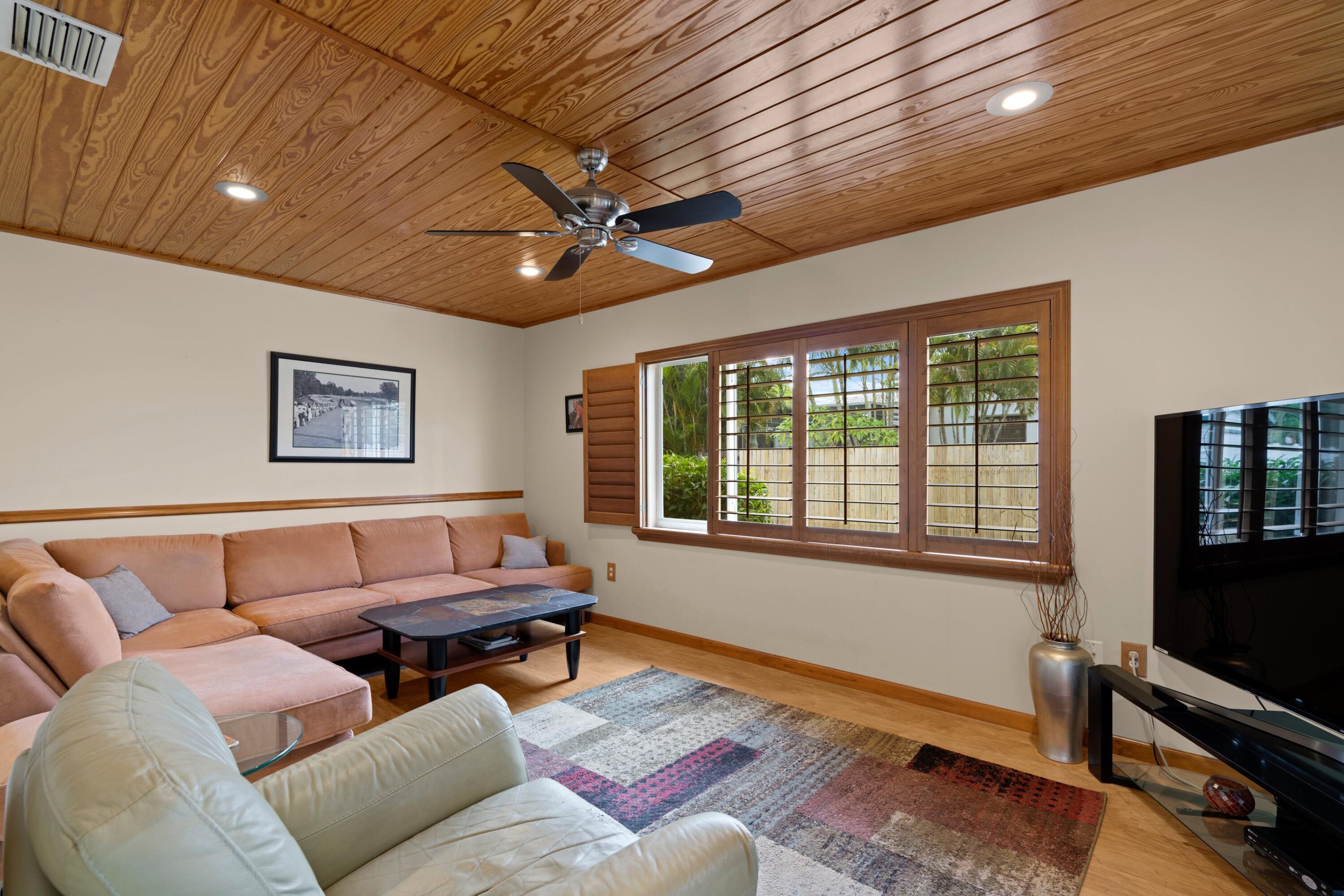 4940 Northwest 3rd Terrace Boca Raton, FL 33431 - Photo 6 of 25 Family Room
