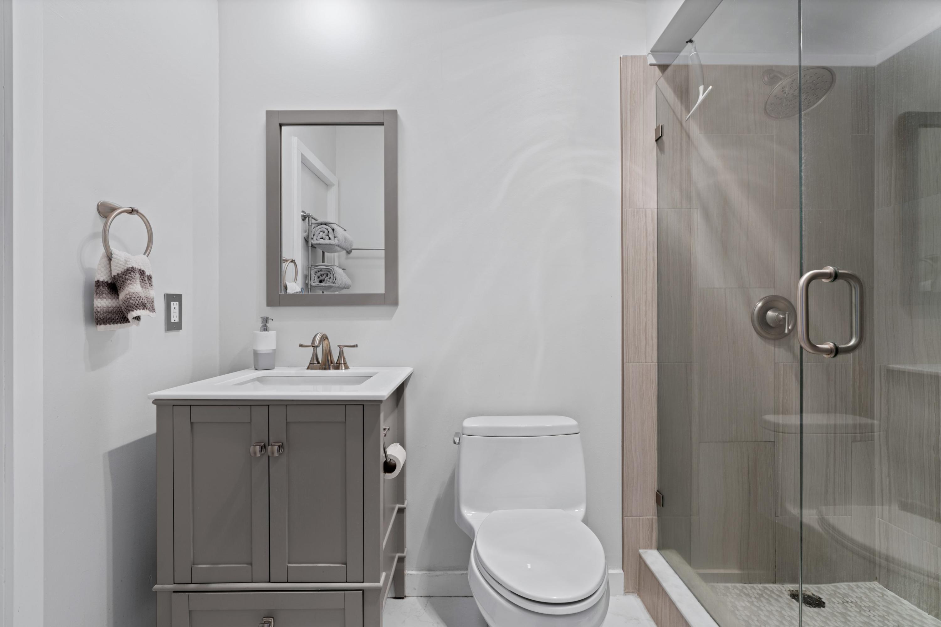 4940 Northwest 3rd Terrace Boca Raton, FL 33431 - Photo 8 of 25 Master Bathroom