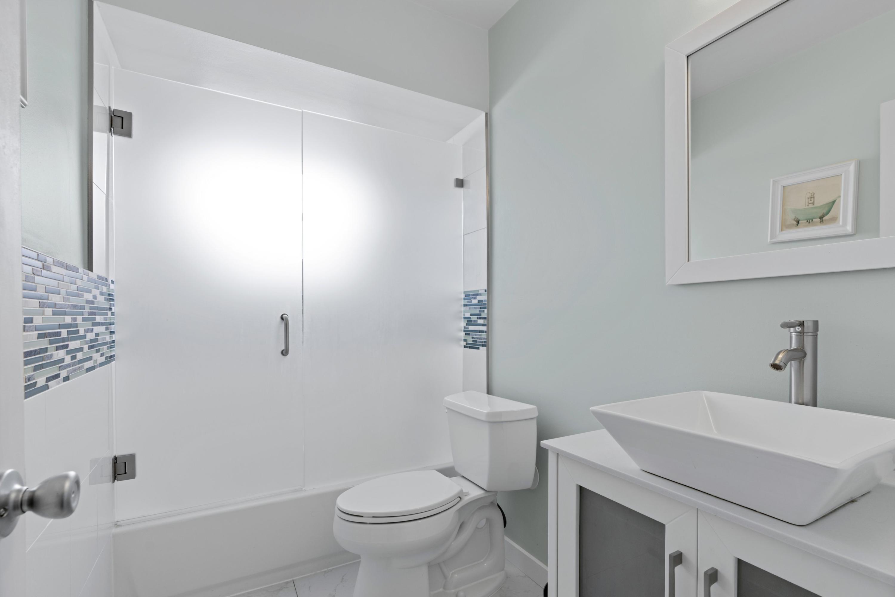 4940 Northwest 3rd Terrace Boca Raton, FL 33431 - Photo 10 of 25 Bathroom #3