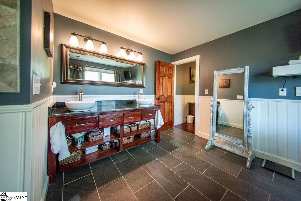 603 East Darby Road Taylors, SC 29687 - Photo 14 of 36 Gallery Image 14