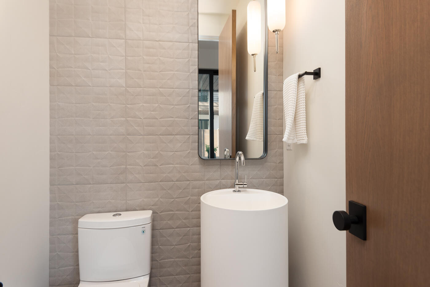 1180 Northwest Skyline Ranch Road, Unit LOT 129 Bend, OR 97703 - Photo 13 of 42 Half Bathroom