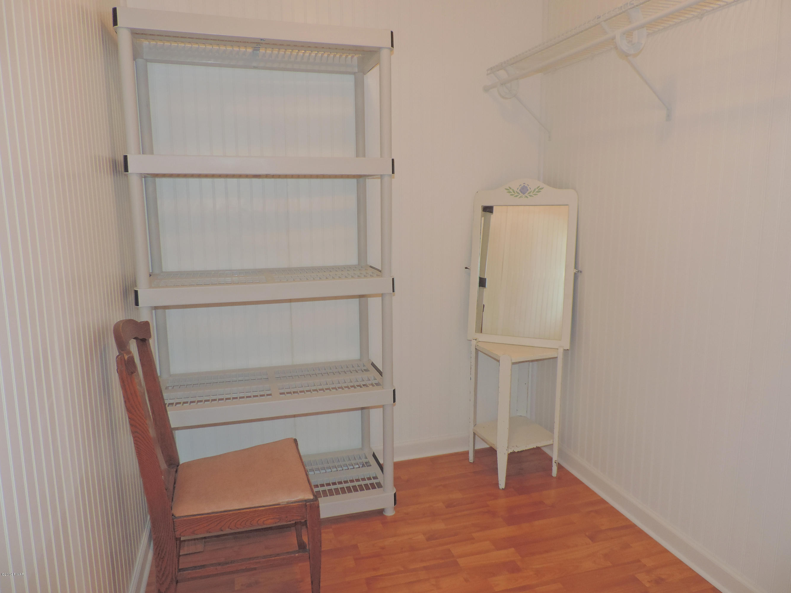 226 Lennon Road Greentown, PA 18426 - Photo 10 of 82 Gallery Image 10