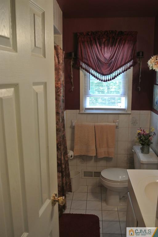 24 Mimi Road Old Bridge, NJ 08857 - Photo 12 of 25 Gallery Image 12