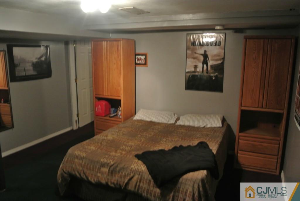 24 Mimi Road Old Bridge, NJ 08857 - Photo 17 of 25 Gallery Image 17