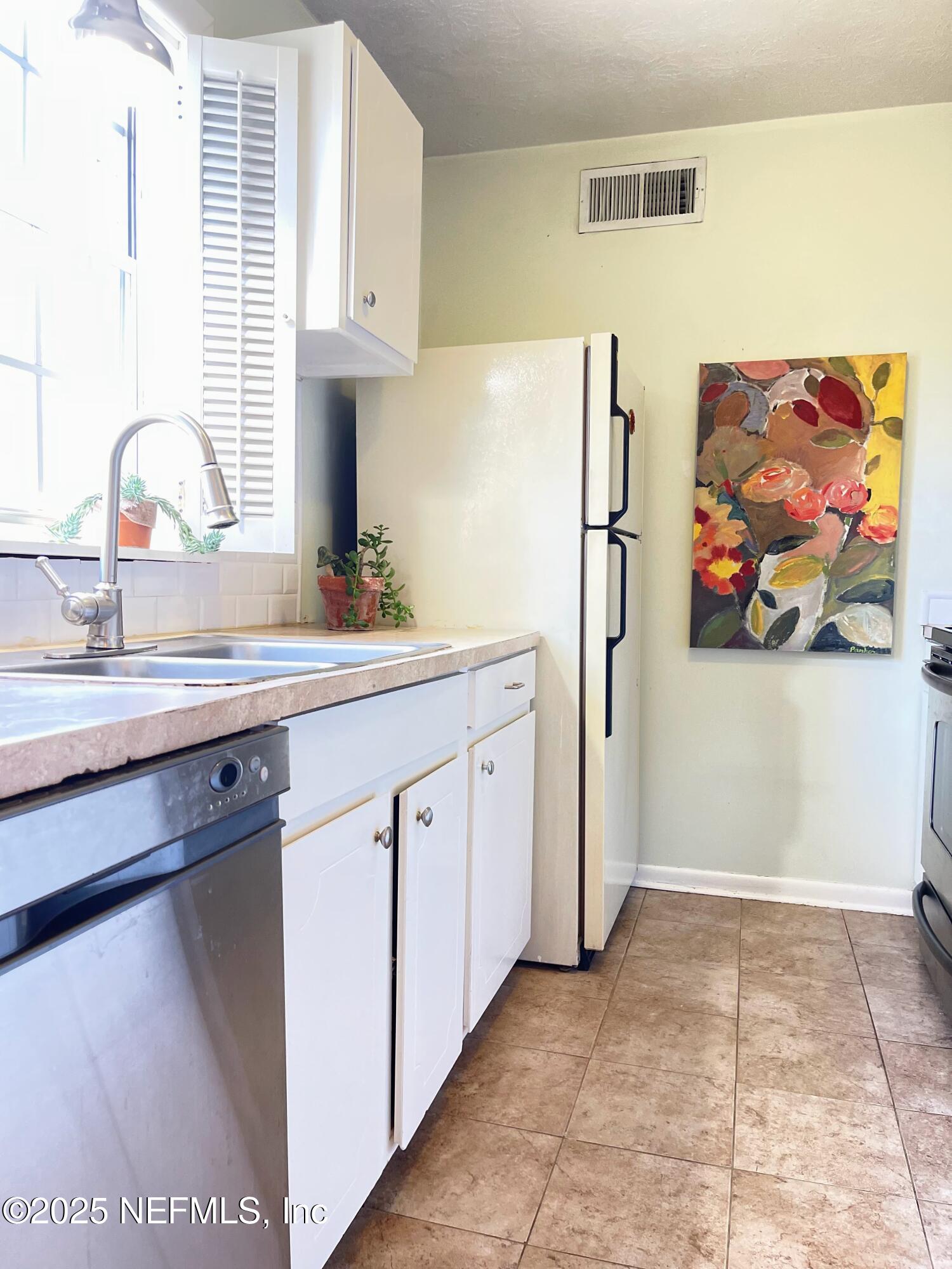 4358 Timuquana Road, Unit 127 Jacksonville, FL 32210 - Photo 12 of 24 127 4358 Timuquana Road, Jacksonville, F