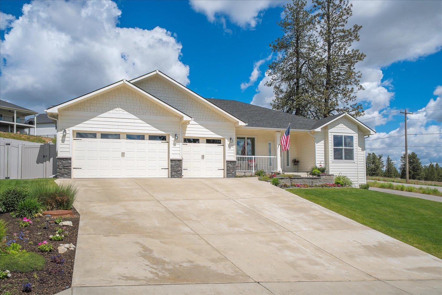 9302 Floyd Drive Cheney, WA 99004 - Photo 2 of 41