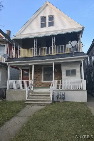 $1,300 | 644 East Ferry Street, Buffalo, NY 14211