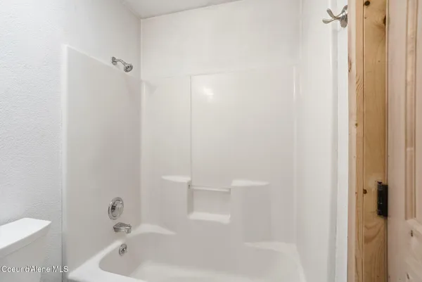 $450,000 | 1135 East Forest Park Lane, Coeur D'Alene, ID 83815