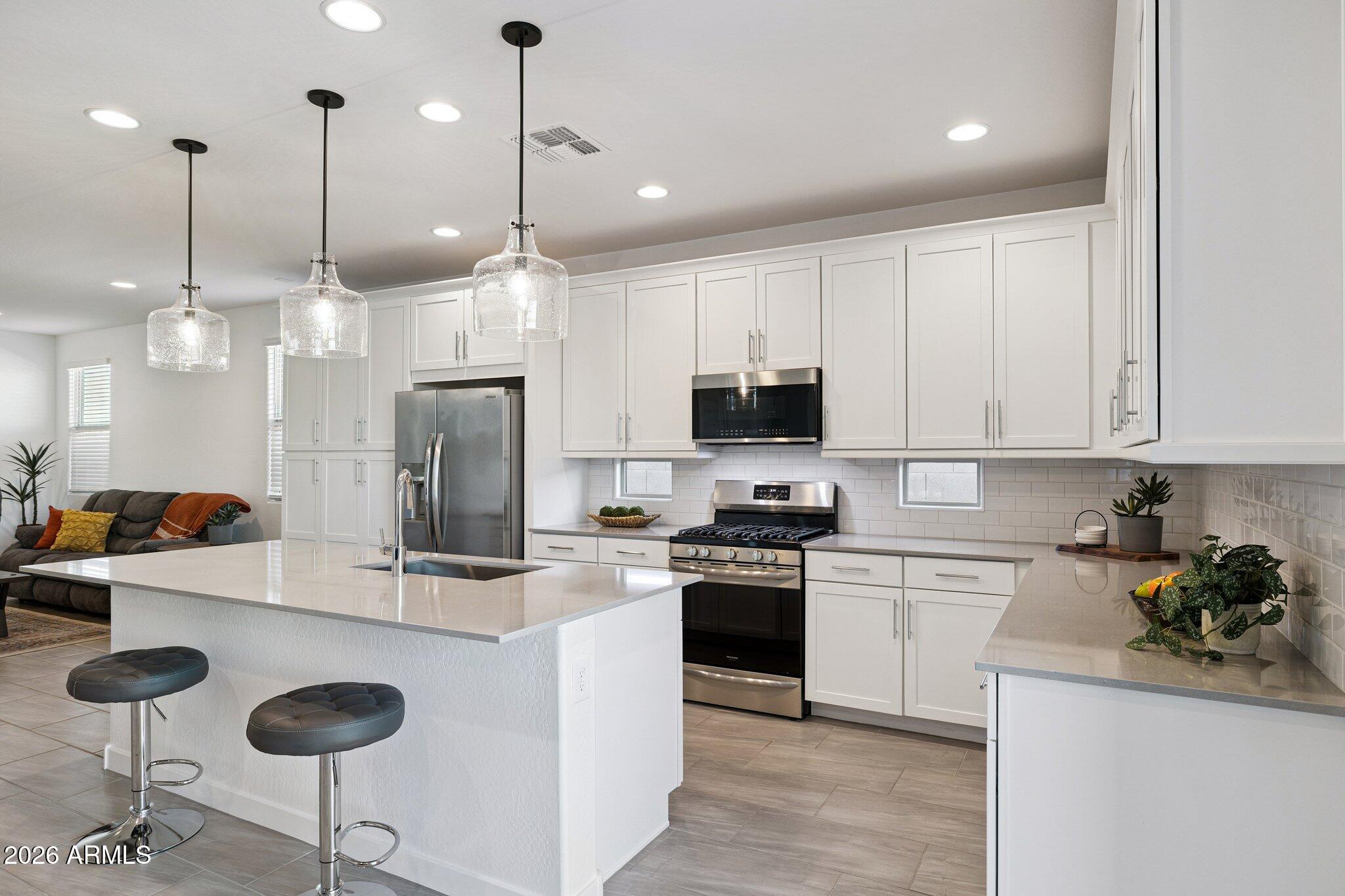 7227 East Sandal Road Gold Canyon, AZ 85118 - Photo 15 of 75 10-web-or-mls-7227-s-sandal-rd