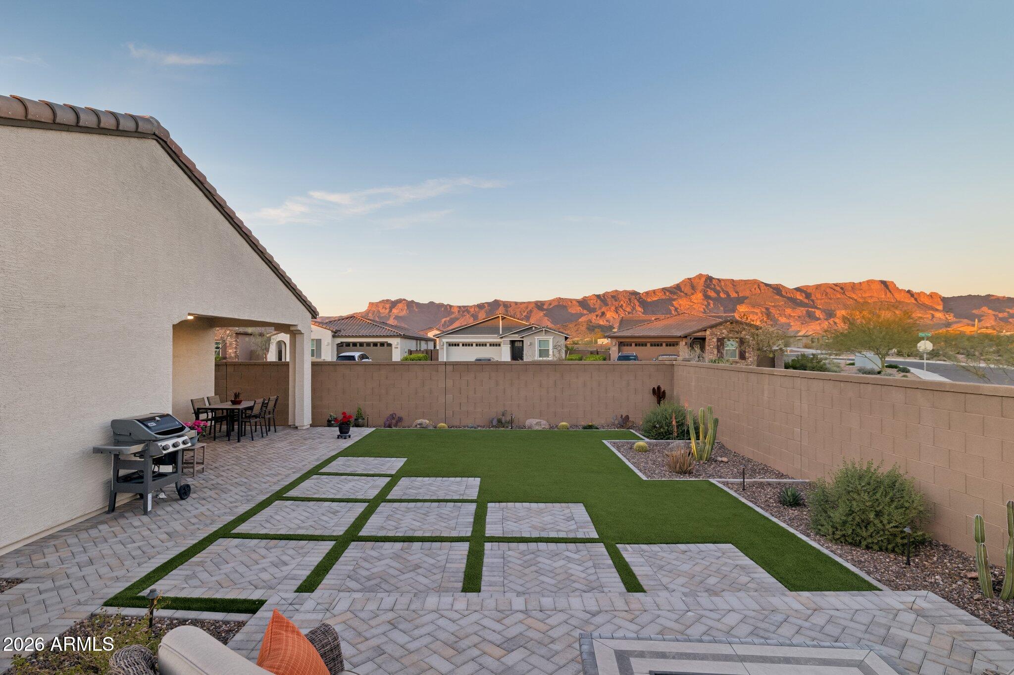 7227 East Sandal Road Gold Canyon, AZ 85118 - Photo 4 of 75 69-web-or-mls-7227-s-sandal-rd