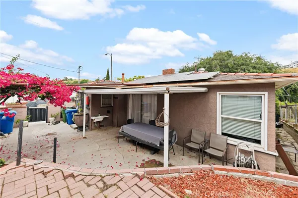 $3,700 | 2587 Lombardy Boulevard, Los Angeles, CA 90032