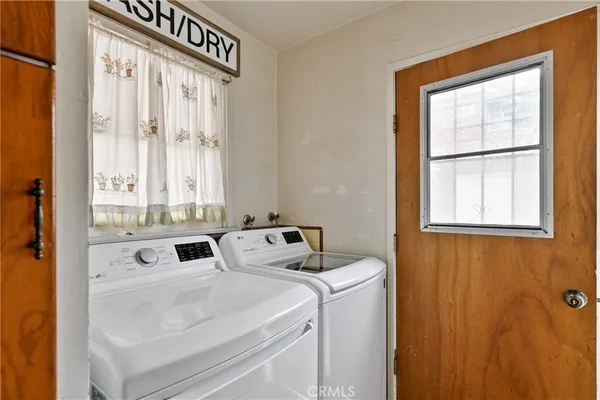 $3,700 | 2587 Lombardy Boulevard, Los Angeles, CA 90032