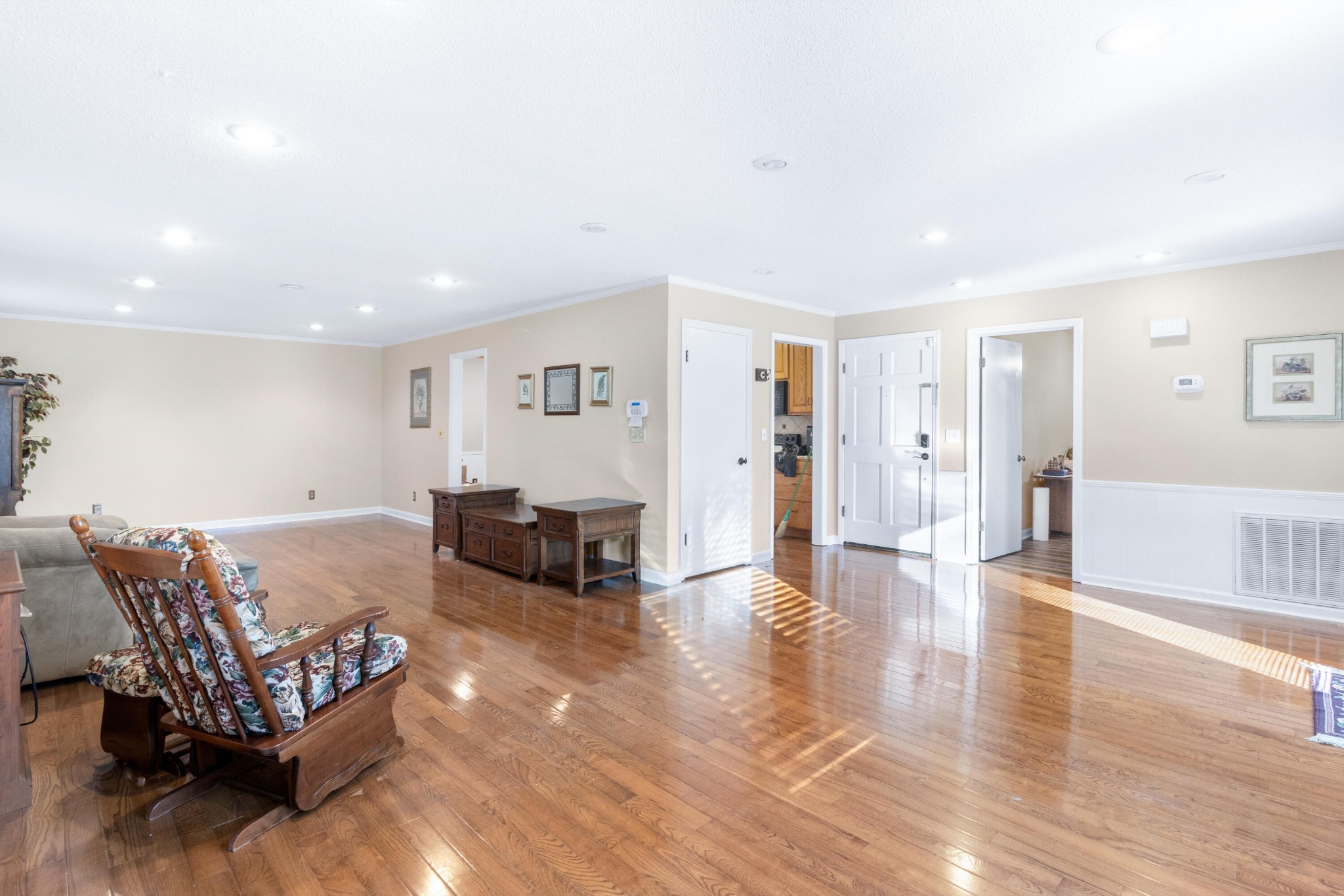 5659 Mouse Creek Road Northwest Cleveland, TN 37312 - Photo 5 of 42 Gallery Image 5