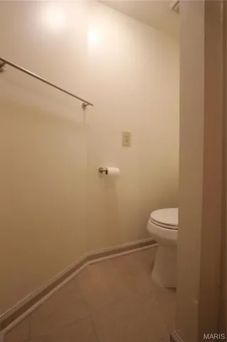 $1,100 | 3809 Shenandoah Avenue, Unit BSMT, St. Louis, MO 63110