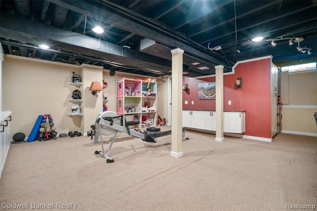 1663 Yale Court Rochester Hills, MI 48309 - Photo 32 of 40