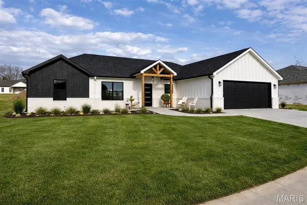 $389,900 | 3531 Brahma Drive, Cape Girardeau, MO 63701