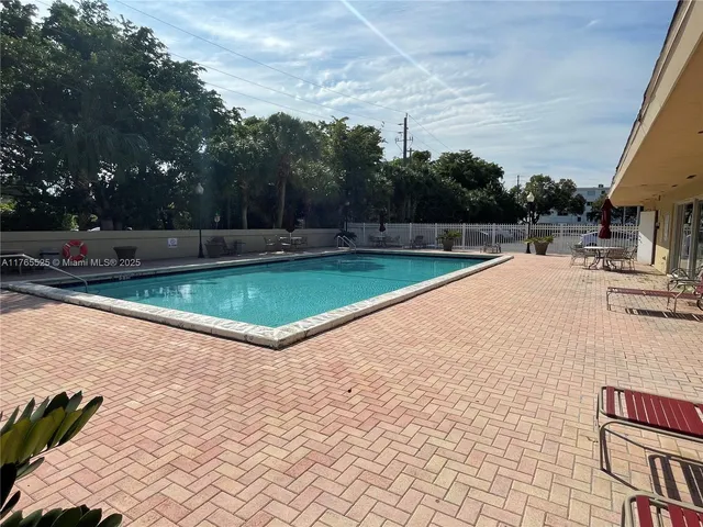 $260,000 | 1800 Sans Souci Boulevard, Unit 107, North Miami, FL 33181