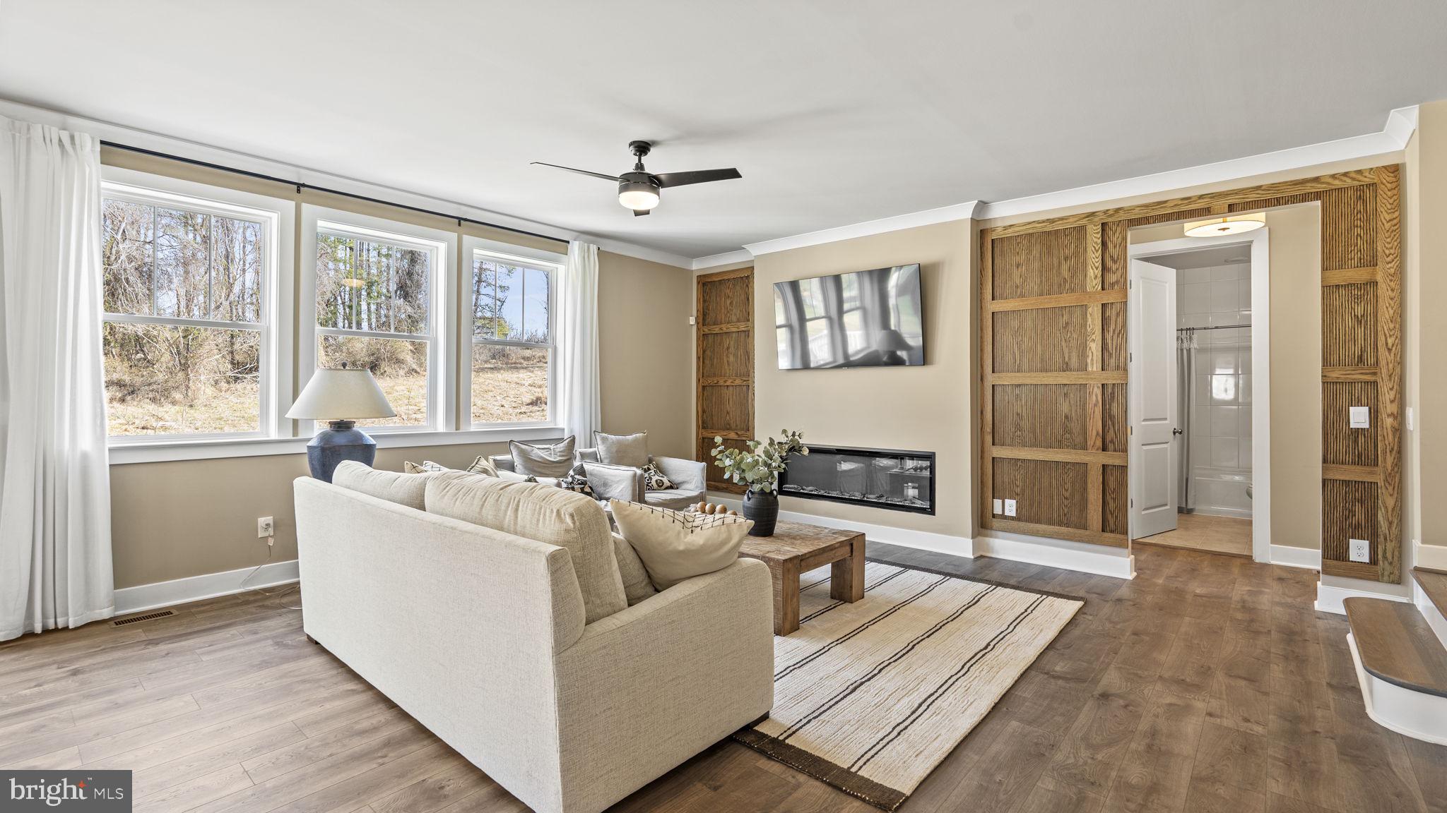 9155 Kingston Road Broad Run, VA 20137 - Photo 7 of 20