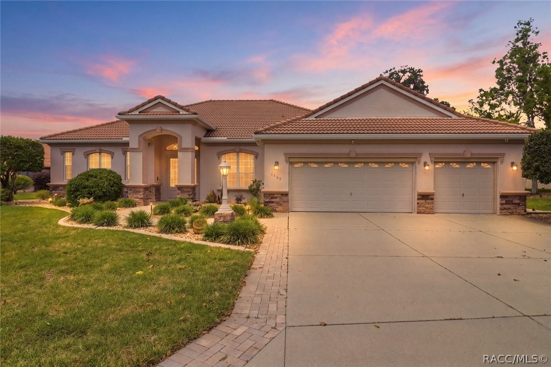 1165 West Beagle Run Loop Hernando, FL 34442 - Photo 2 of 47