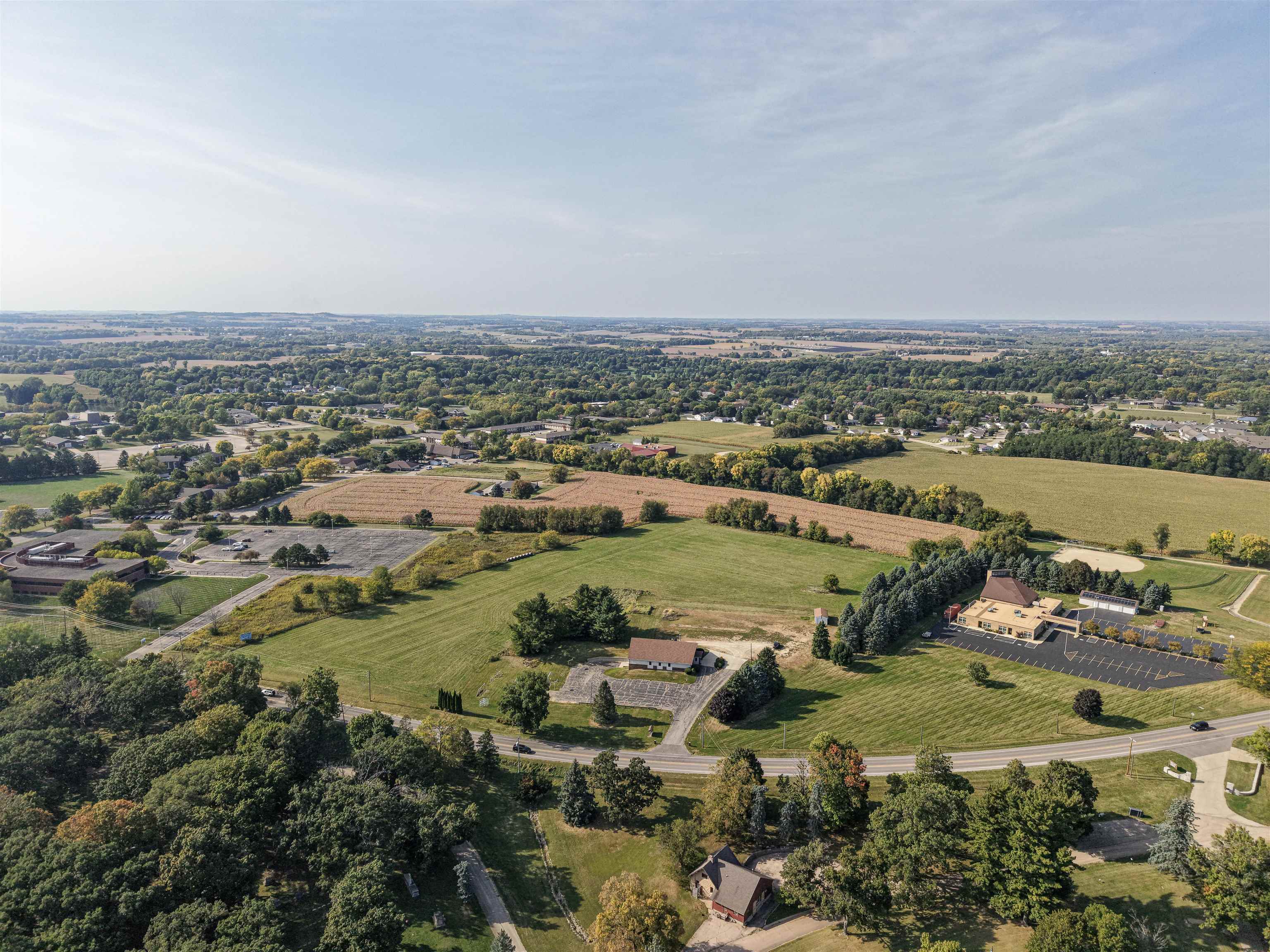 2810 West Pearl City Road Freeport, IL 61032 - Photo 5 of 16 an aerial view of residential houses with outdoor space