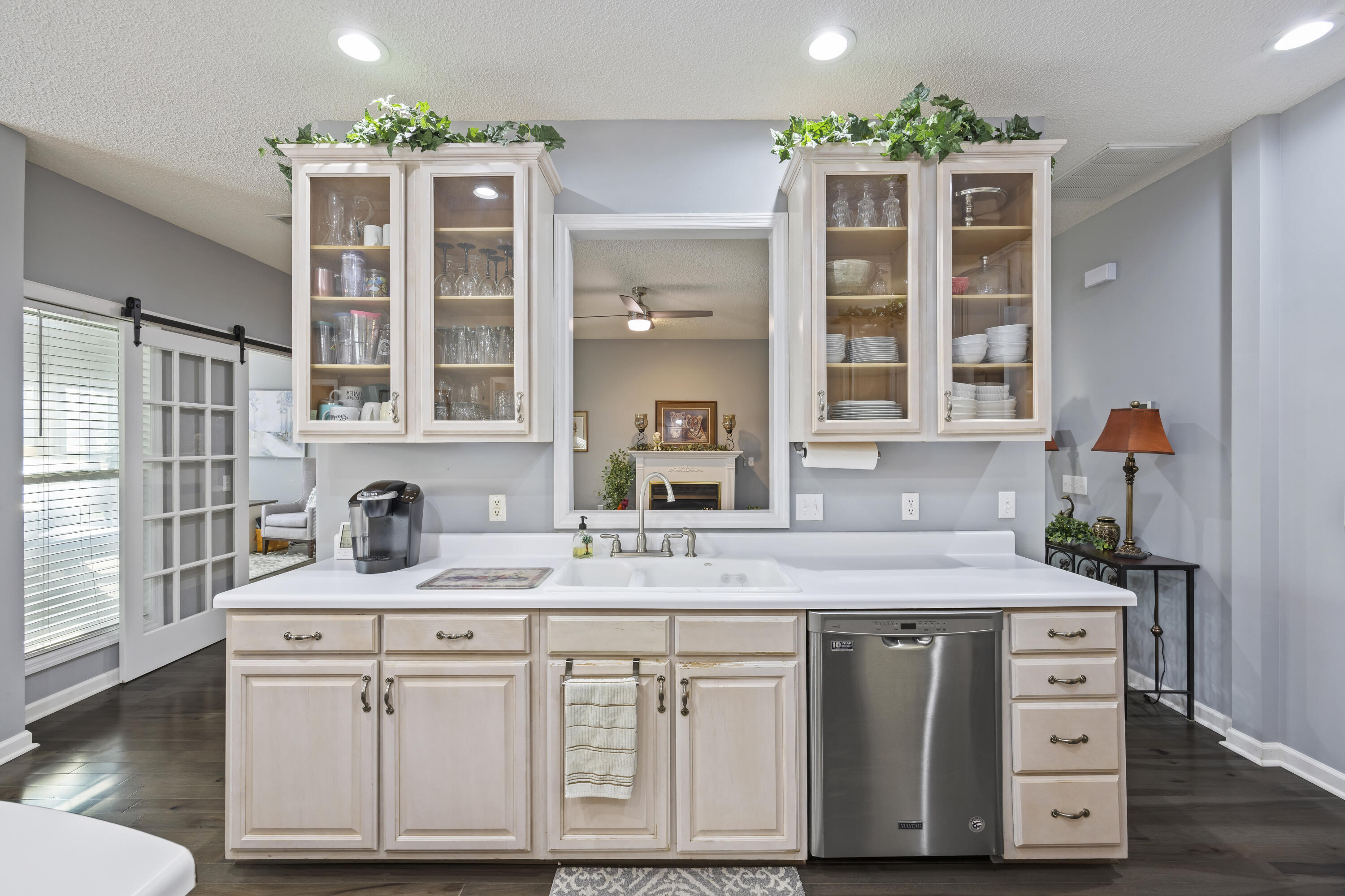 202 Cooper Drive Santee, SC 29142 - Photo 5 of 61 Kitchen