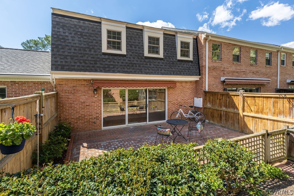 9135 Derbyshire Road, Unit G Henrico, VA 23229 - Photo 37 of 44 a house view with a outdoor space