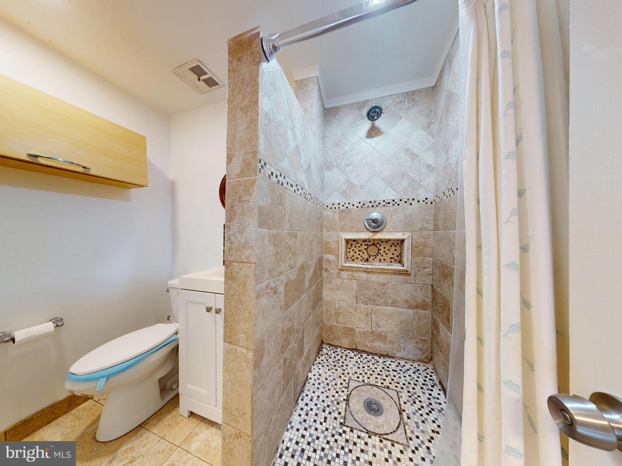 7302 Rolling Oak Lane Springfield, VA 22153 - Photo 18 of 34 Basement bathroom