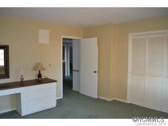 1339 Hogback Mountain Road Tryon, NC 28782 - Photo 14 of 24 Gallery Image 14