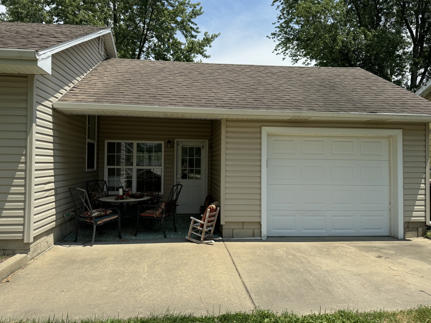 374 North Park Road Herscher, IL 60941 - Photo 3 of 16 a backyard of a house with outdoor seating