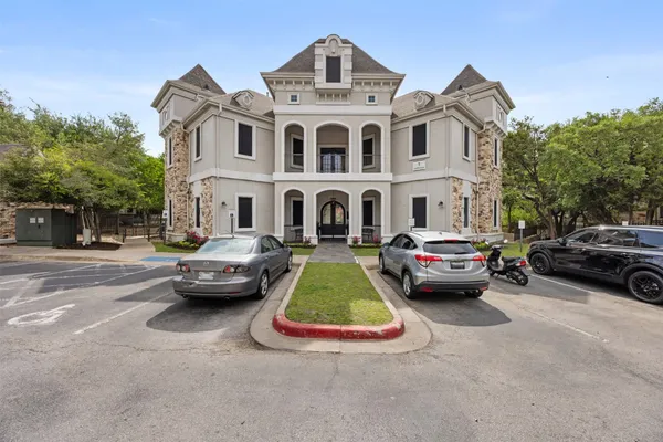 $1,267 | 9009 North FM 620, Unit 2410, Austin, TX 78726