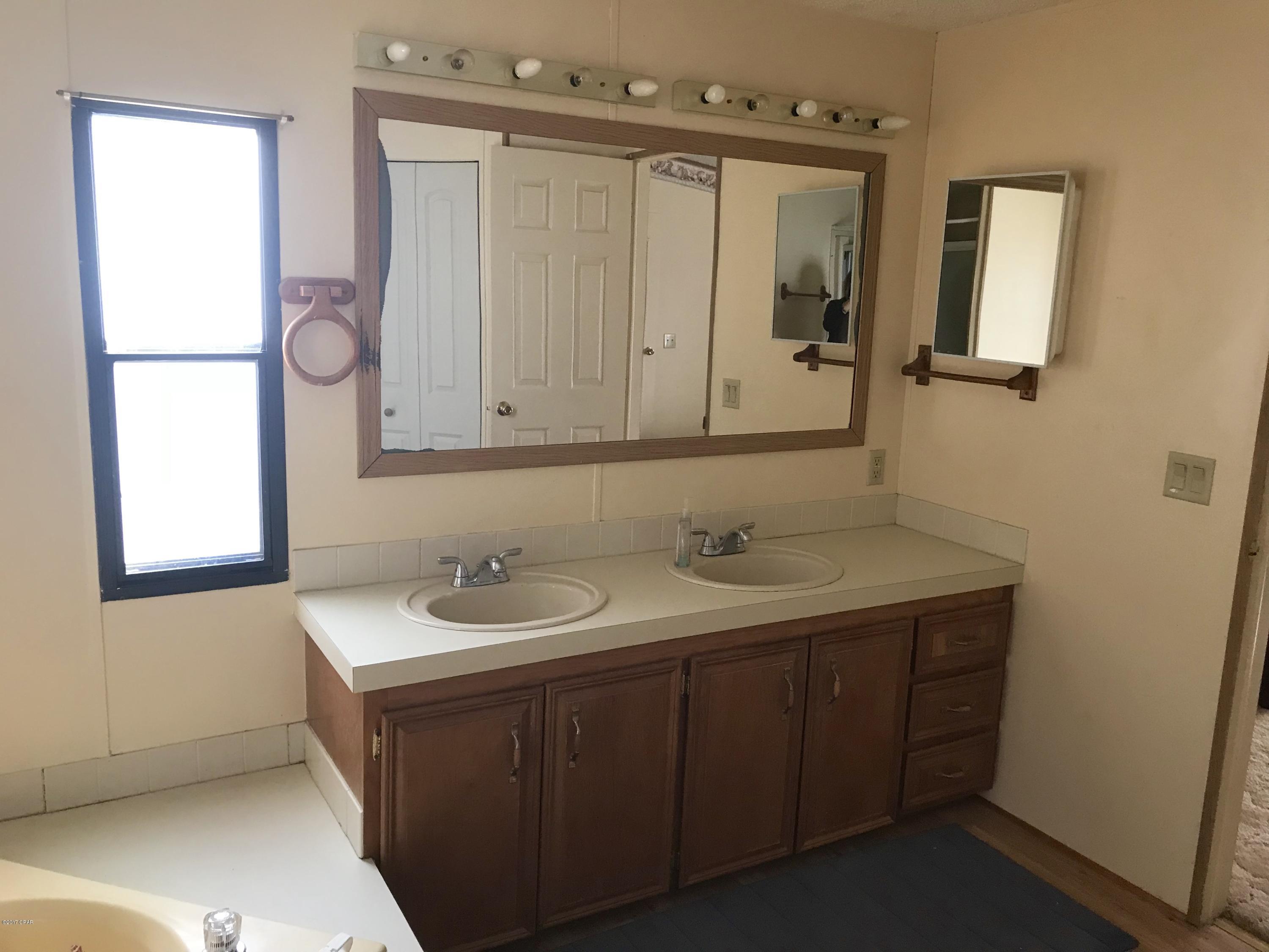 6575 Brushey Pond Road Grand Ridge, FL 32442 - Photo 27 of 60 Gallery Image 27