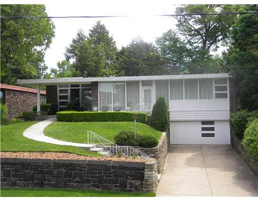 5337 Darlington Road Pittsburgh, PA 15217 - Photo 1 of 7 Exterior Front.