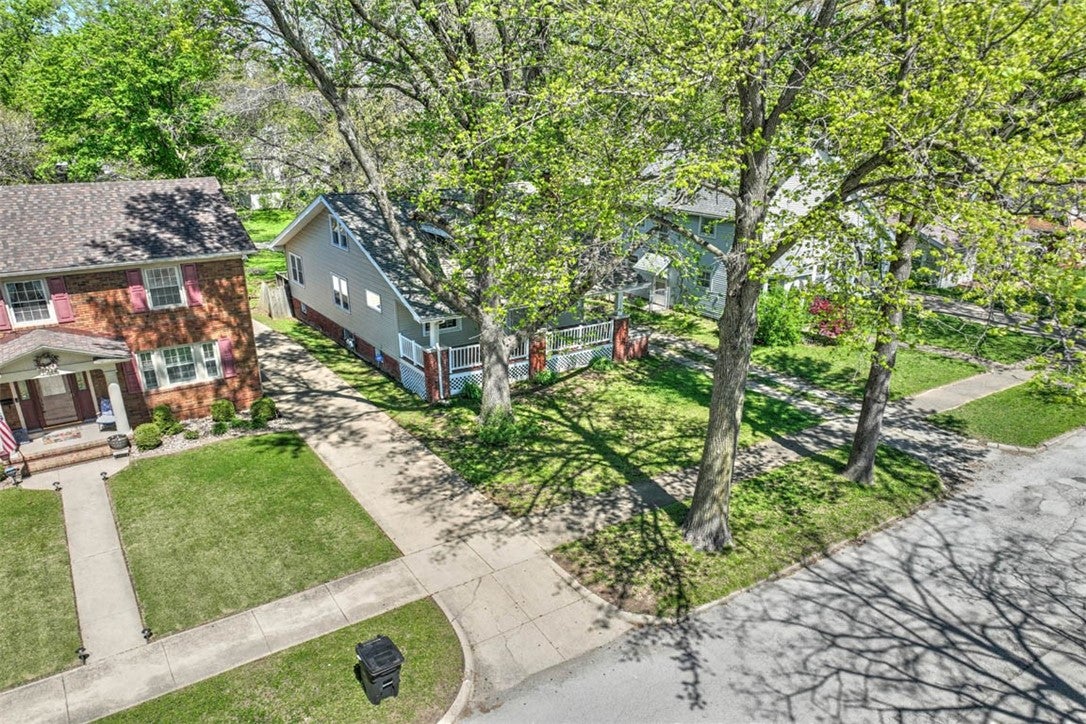1336 Riverview Avenue Decatur, IL 62522 - Photo 20 of 22 Gallery Image 20