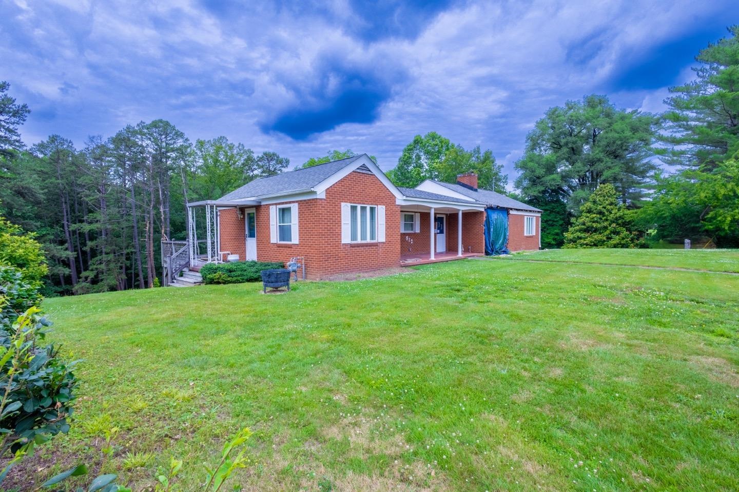 812 Bellefonte Princess Road Ashland, KY 41101 - Photo 2 of 36