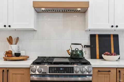 $1,225,000 | 75 San Carlos Way, Novato, CA 94945