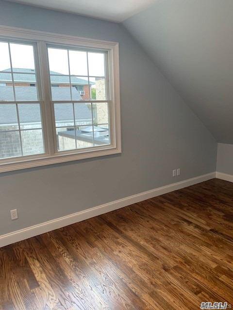 13 Lincoln Road Franklin Square, NY 11010 - Photo 5 of 9 Gallery Image 5