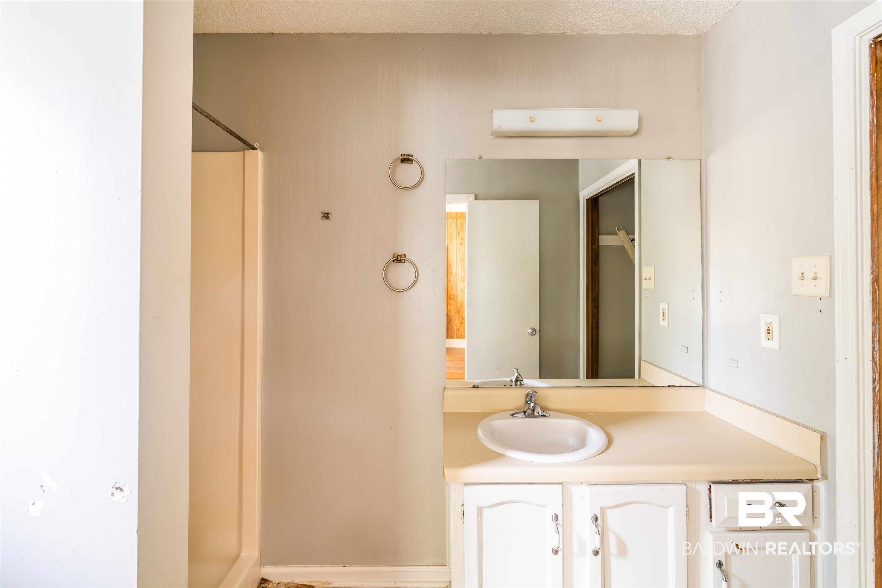 766 Charles Street Mobile, AL 36604 - Photo 23 of 33