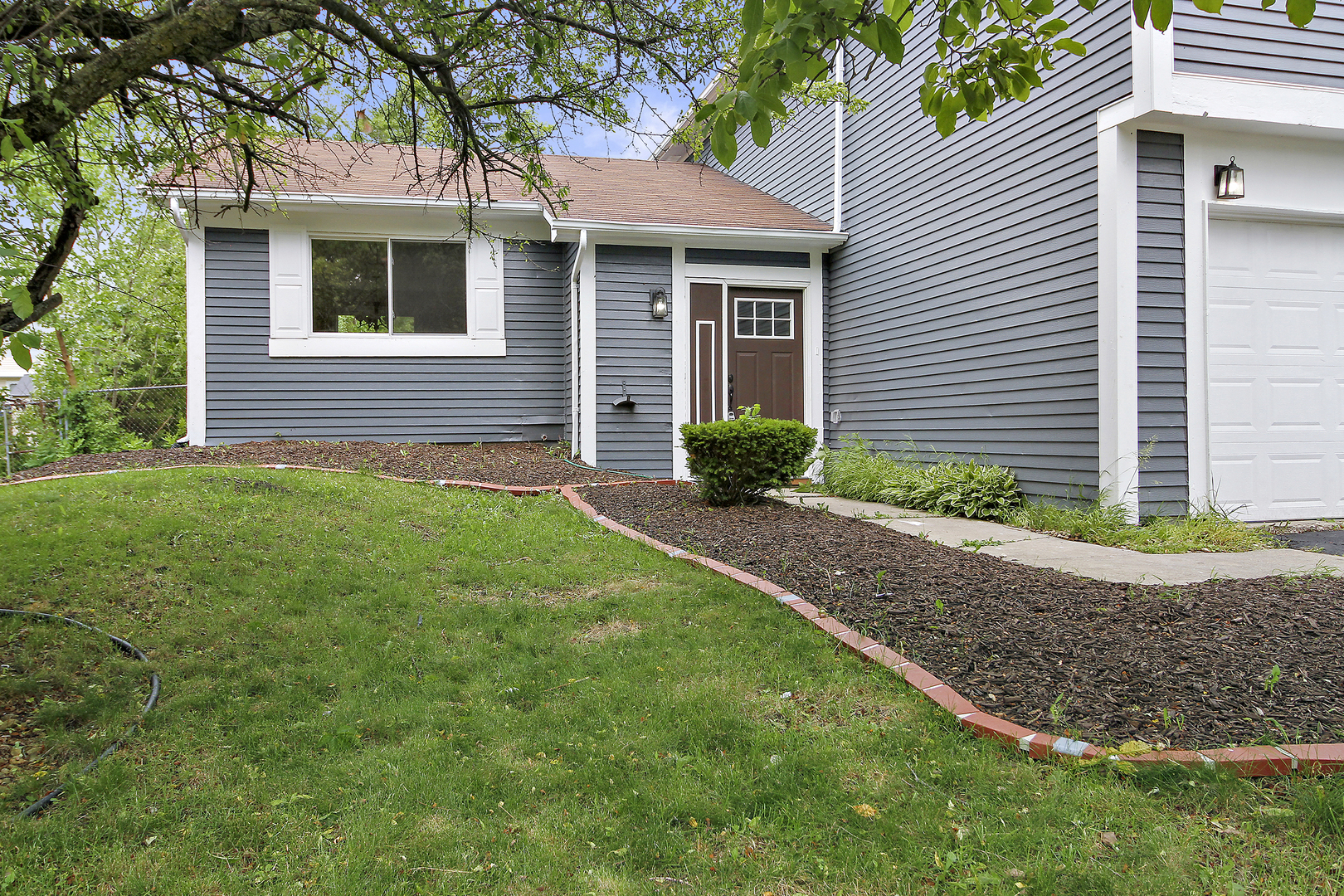 162 Deerpath Road Matteson, IL 60443 - Photo 2 of 34