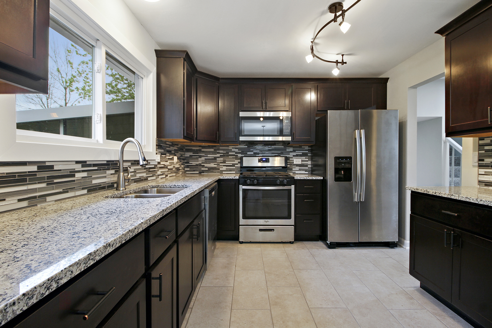162 Deerpath Road Matteson, IL 60443 - Photo 7 of 34