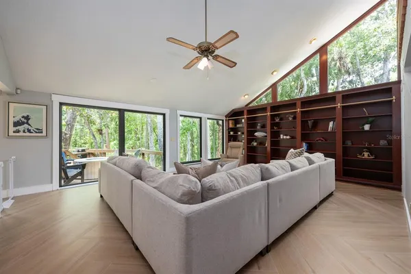 $1,550,000 | 20 Twelve Oaks Trail, Ormond Beach, FL 32174