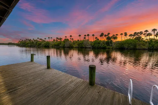 $1,550,000 | 20 Twelve Oaks Trail, Ormond Beach, FL 32174