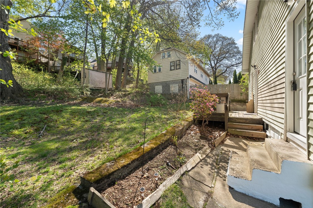 223 Paradis Avenue Woonsocket, RI 02895 - Photo 34 of 35 Gallery Image 34