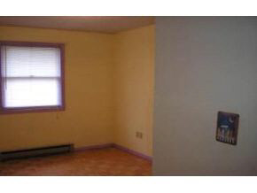 8795 South Roberts Road Bloomington, IN 47401 - Photo 10 of 16 Gallery Image 10