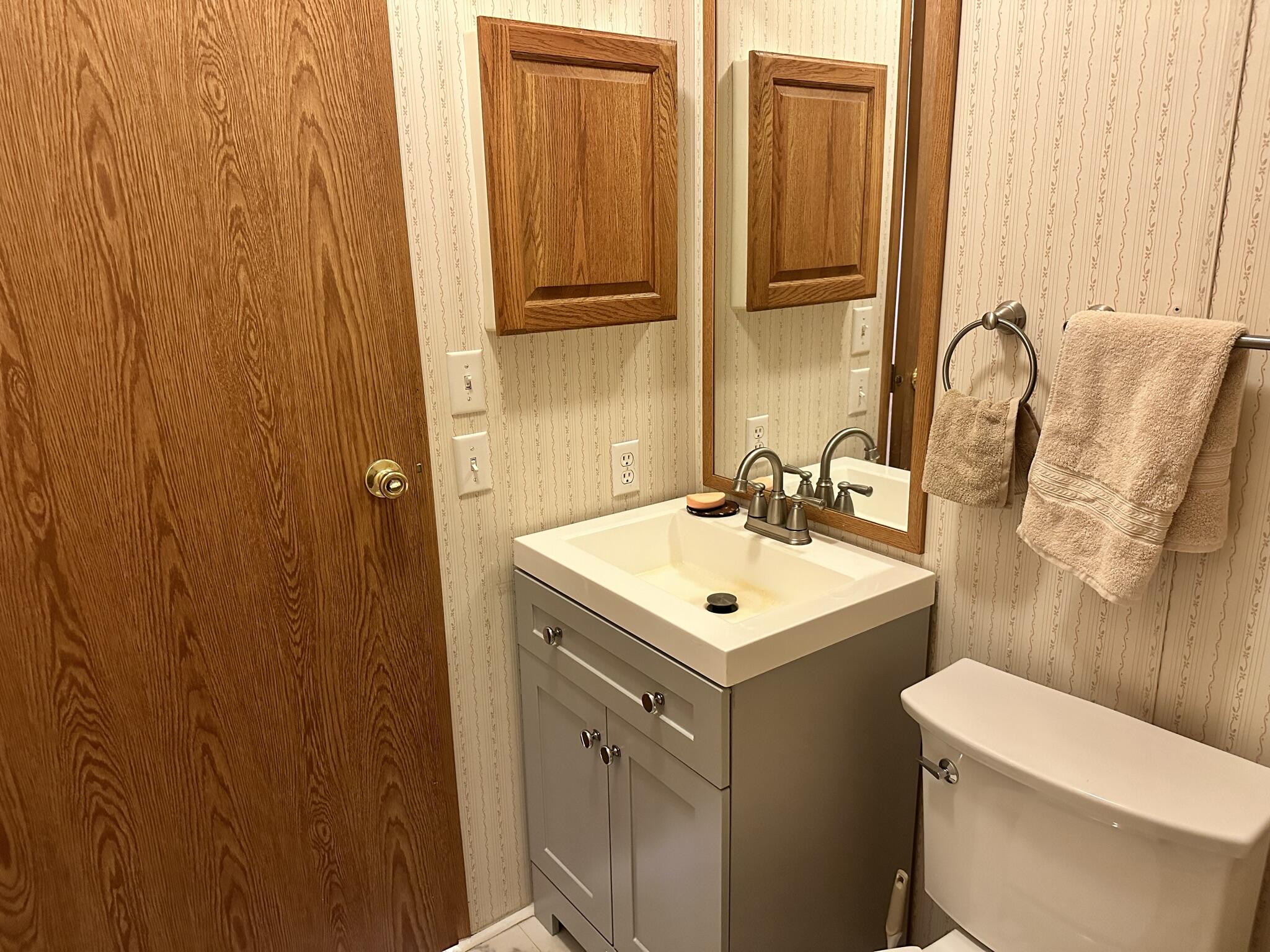 524 Otis Road Coldwater, MI 49036 - Photo 20 of 49 IMG_4211